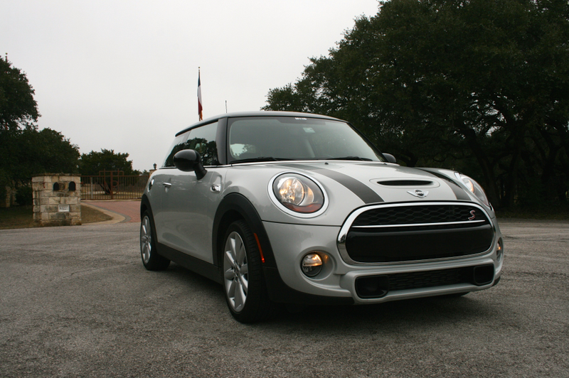 Illustration for article titled 2014 Mini Cooper S Hardtop: The Jalopnik Review